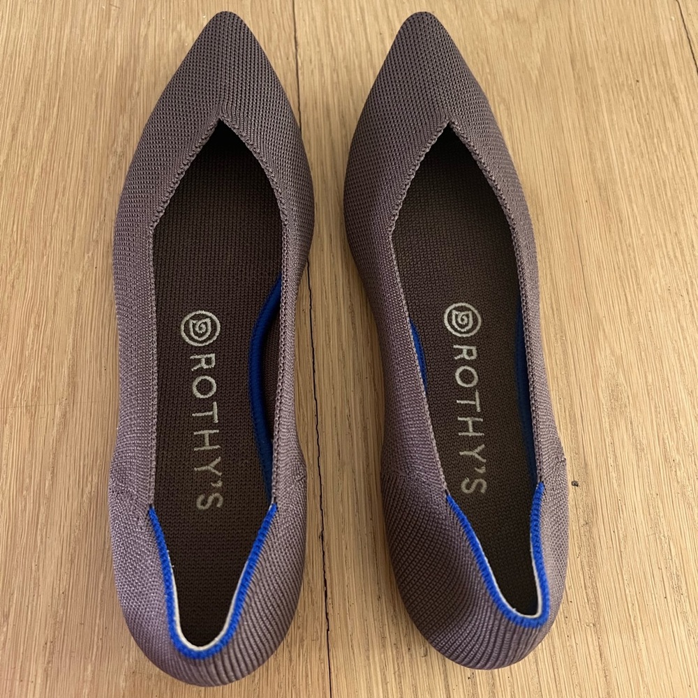 Rothy’s the point flat 8 dark taupe neutral shoe